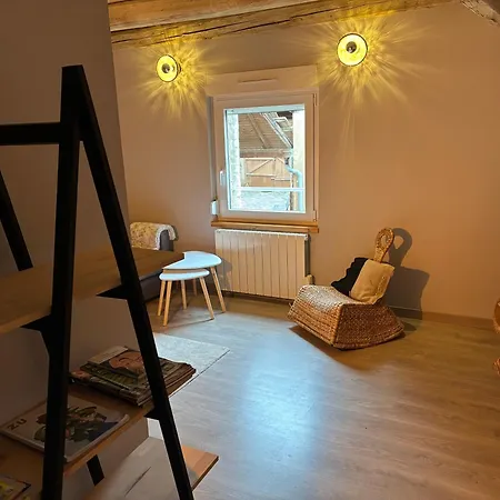 La Grange De Sophie شقة